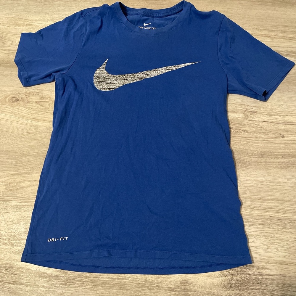 3/$25 Blue Nike logo dry fit tee